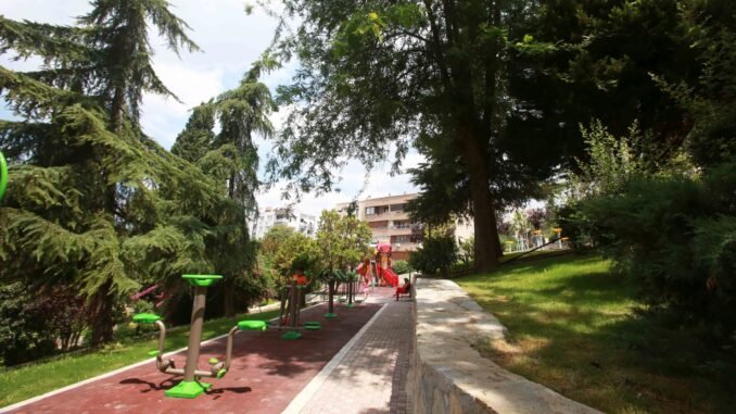 Adnan Süvari Parkı Yenilendi