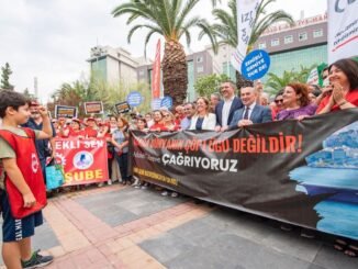 İzmir'de 'Ölüm Gemisi' İçin Ortak Mücadele - Merhaba İzmir