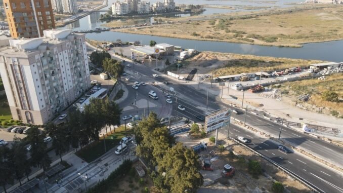 Karşıyaka Tramvayı ile Çiğli Tramvayı Buluştu