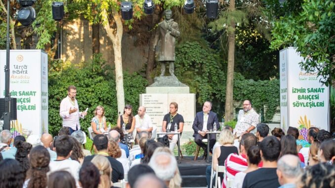 Terra Madre Anadolu'da 'Üzümü Ye Bağını Sor' Oturumu Düzenlendi