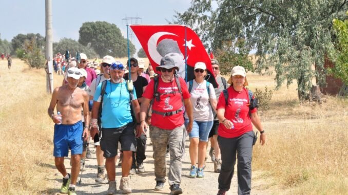 Zafer Yolu Kafilesi Uşak’ta