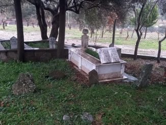 Buca Kırıklar Mezarlık Alanı Hakkında Açıklama - Merhaba İzmir