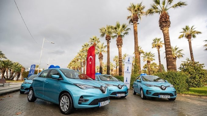 İzmir Büyükşehir Belediyesi’nin Elektrikli Araç Sayısı 124’e Yükseldİ
