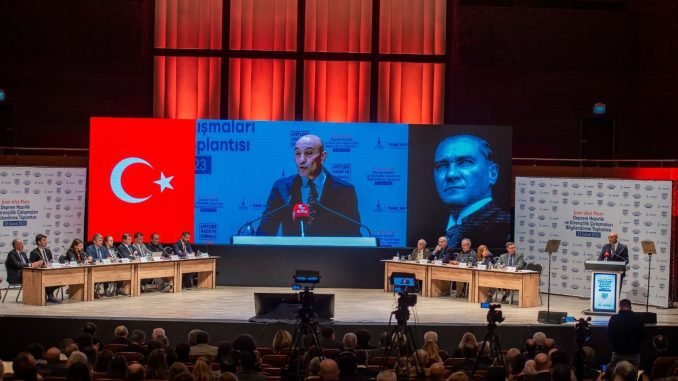 İzmirliler Bina Deprem Karnesini Ücretsiz Çıkaracak