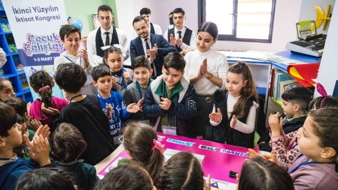 Çocuk Çalıştayı'nda İktisat Konuşuldu