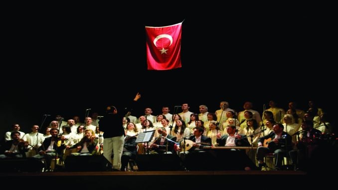 Antakya Medeniyetler Korosu'ndan Bir Kira Bir Yuva Konseri
