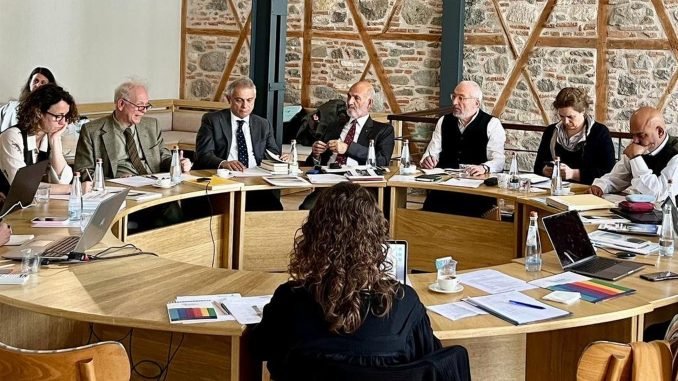 İzmir Akdeniz Akademisi Kurul Toplantısı Yapıldı