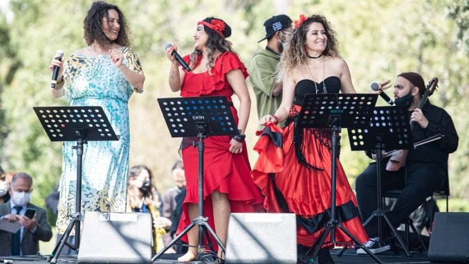İzmir’de Sokak Sanatçılarına Düzenleme Geliyor