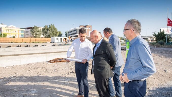 Çiğli Trafiğini Rahatlatacak Köprü İnşaatı Sürüyor