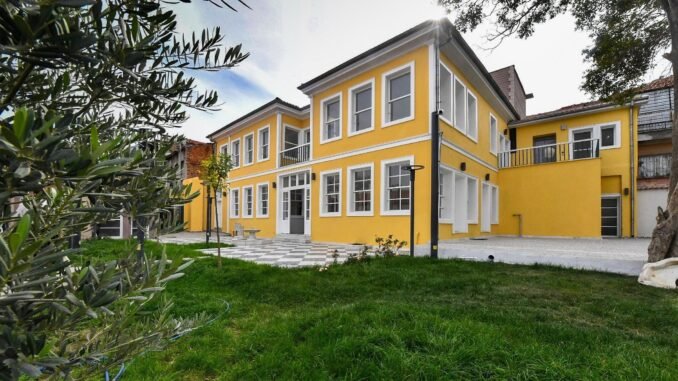 Tarihi Carfi Köşkü Görkemli Günlerine Döndü
