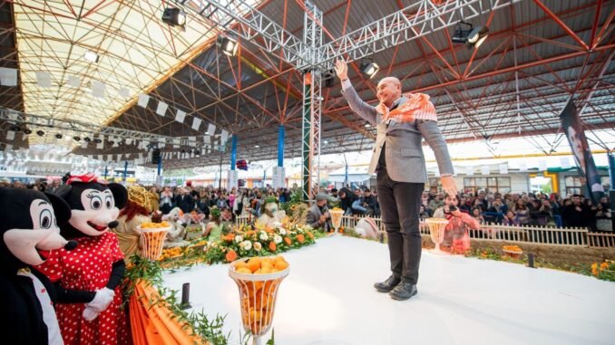 Başkan Soyer’e Mandalina Festivali’nde Büyük Sürpriz
