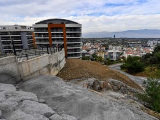 Narlıdere’de Çöken Duvara ve Kayan Yola Kalıcı Çözüm - Merhaba İzmir