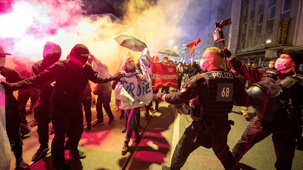 politically-motivated-crime-in-germany-reaches-new-high-in-2021-HUn8kc1c.jpg