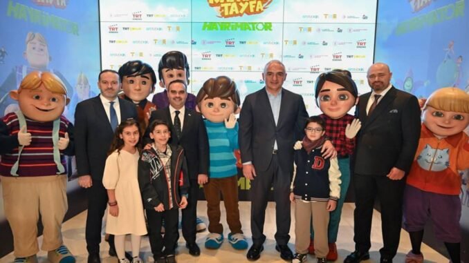 rafadan-tayfa-hayrimator-sinemasinin-galasi-gerceklesti-HEEDgpJV.jpg