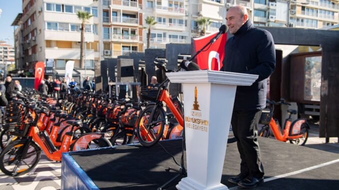 İzmir'de Elektrikli Bisiklet Devrimi