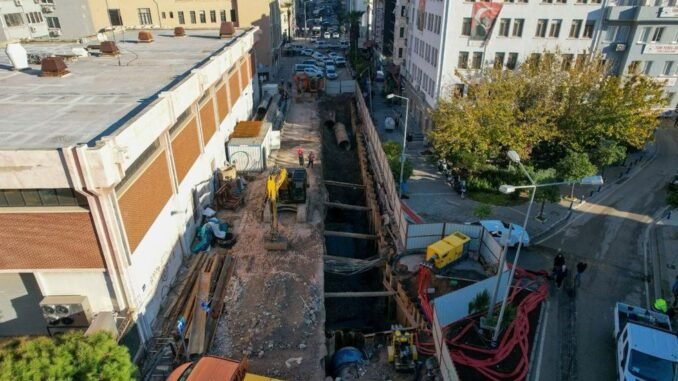 İzmir'in Kanalizasyon Sisteminin 'Kalbi' Yenileniyor