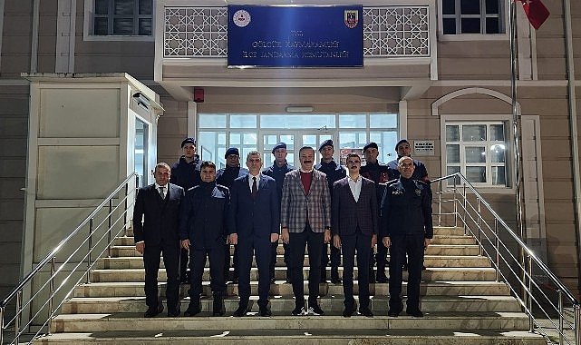 baskan-sezer-yeni-yila-gorev-basindaki-personel-ile-girdi-p4P5nJVI.jpg