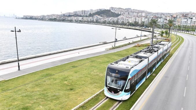 İzmir'de Metro ve Tramvay Seferlerine Seçim Düzenlemesi
