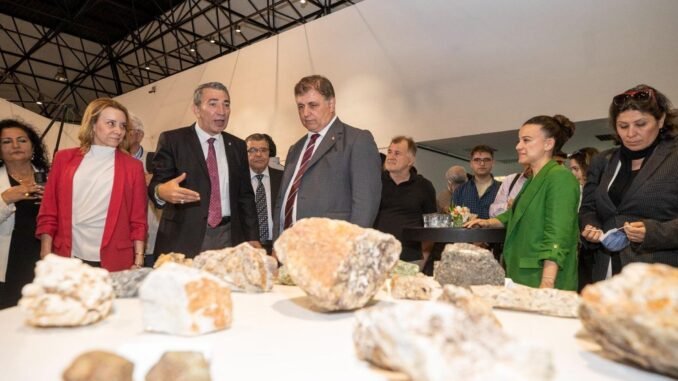 İzmir Deprem Master Planı İçin Acil Çalışma Çağrısı