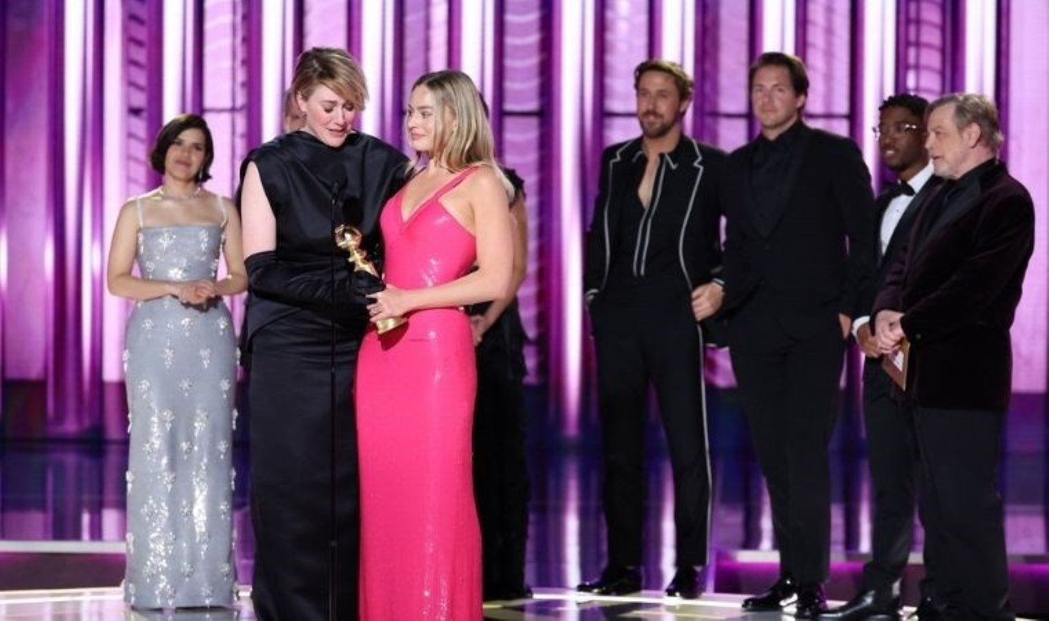 barbie-yonetmeninden-narnia-gunlukleri-uyarlamasi-geliyor-cekimler-bu-yaz-baslayacak-L8T5dDur.jpg barbie-yonetmeninden-narnia-gunlukleri-uyarlamasi-geliyor-cekimler-bu-yaz-baslayacak-L8T5dDur.jpg