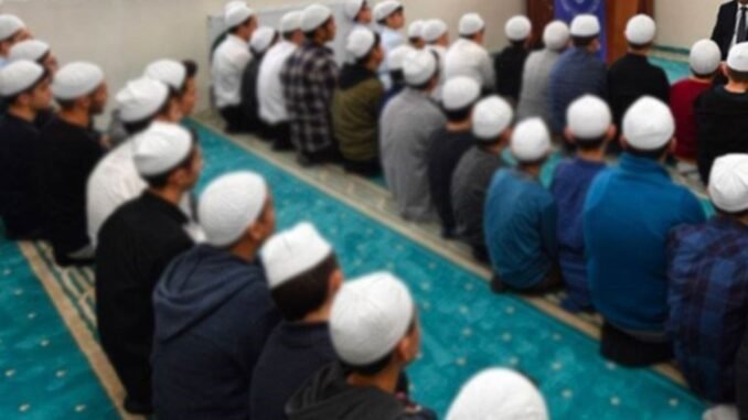 egitim-kurumlarinda-ogrenci-sayilari-ve-mufredat-degisiklikleri-3KaWDpRT.jpg