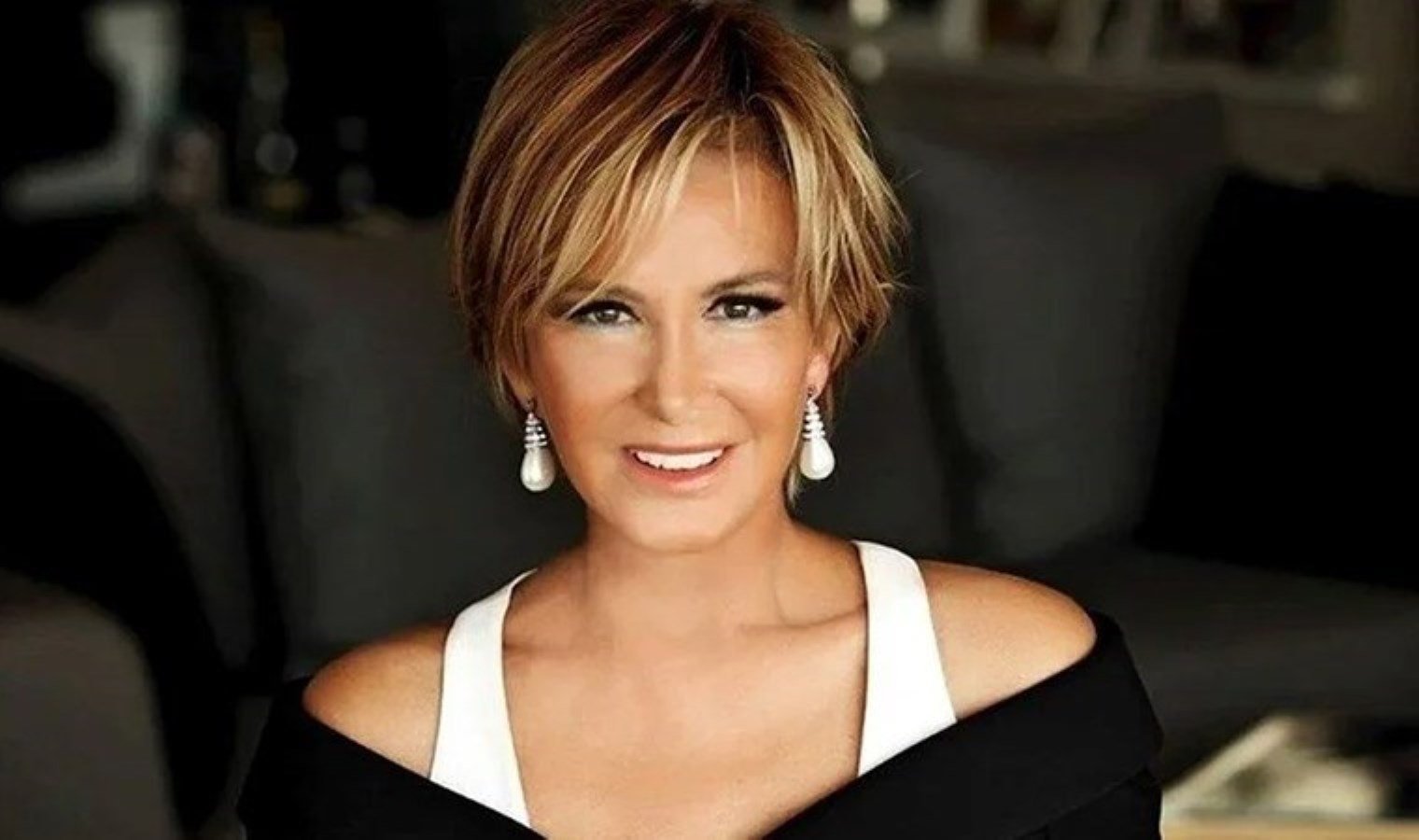 filiz-akinin-saglik-durumu-hakkinda-aciklama-JAZmsH4W.jpg