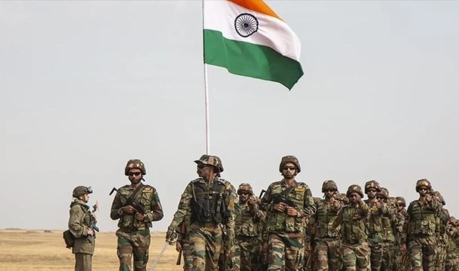 hindustan-times-gazetesi-maocu-isyancilarla-catismada-7-olu-m14bs3Eq.jpg