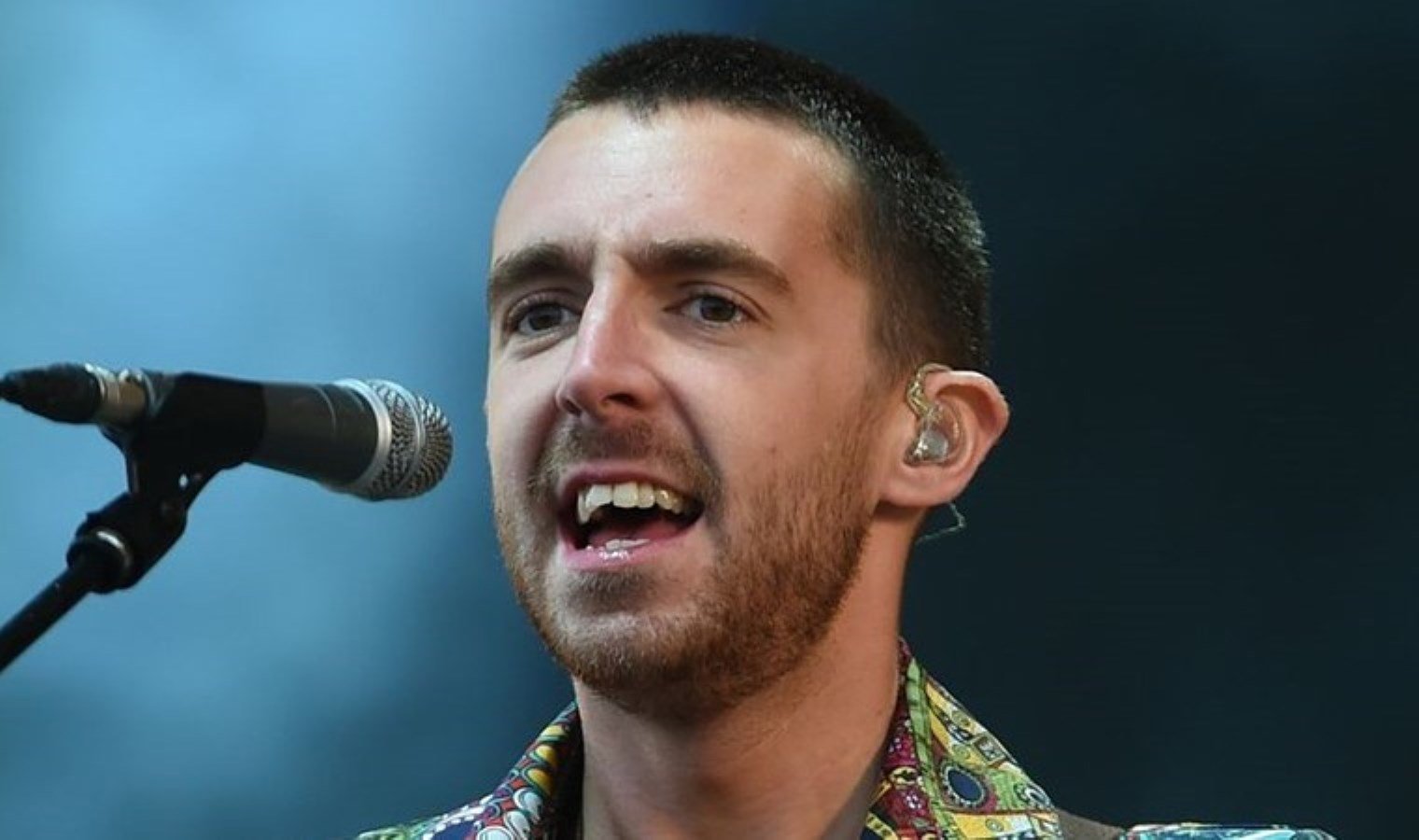 indie-rockun-oncu-ismi-miles-kane-salon-iksvde-JztgVyb6.jpg