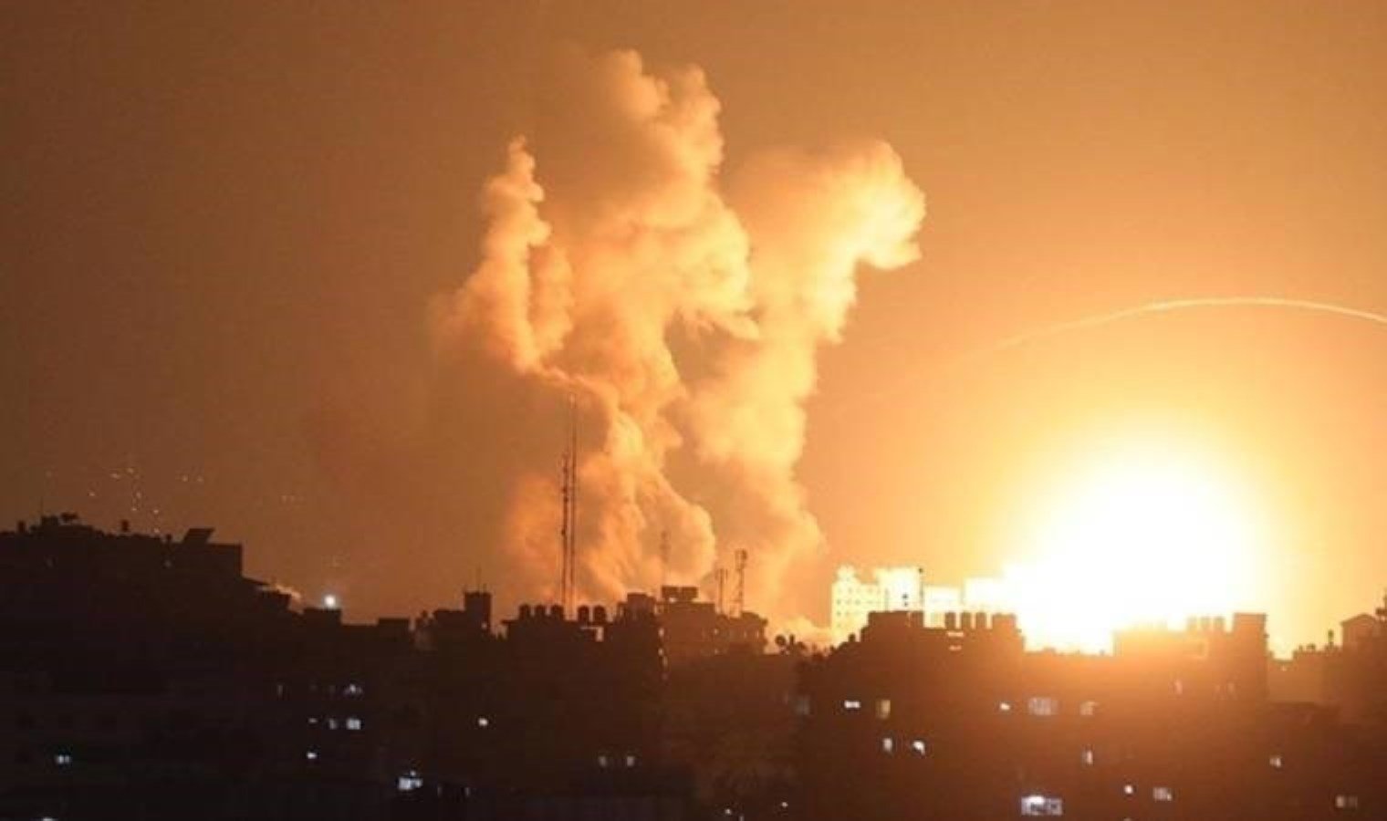 israil-ordusu-hizbullah-mevzilerini-bombaladi-D4wRM4Oa.jpg