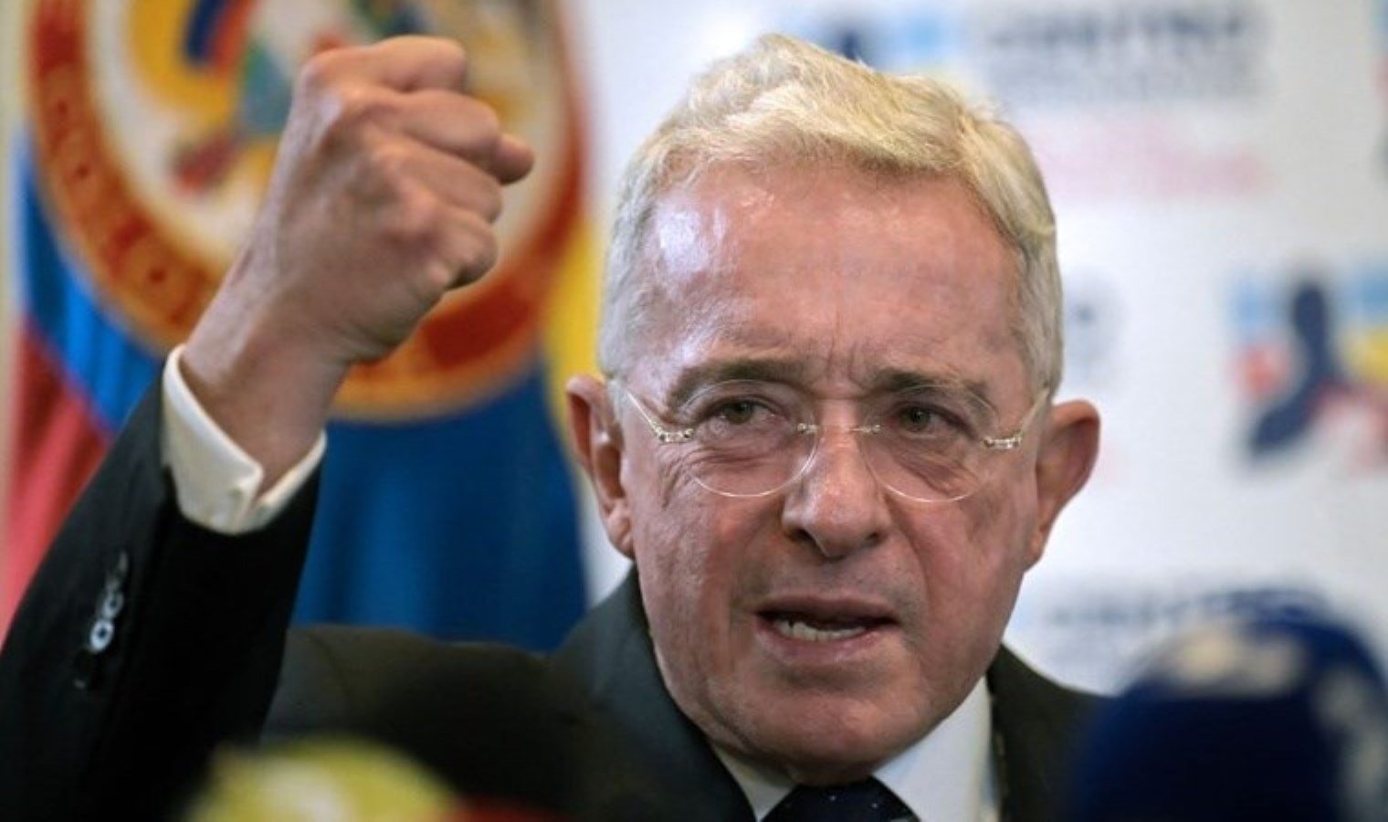 kolombiya-eski-cumhurbaskani-uribe-yargilanacak-V182OWRz.jpg