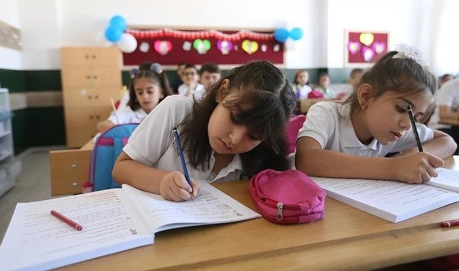milli-egitim-bakani-yusuf-tekinden-ogrencilere-ara-tatil-mesaji-6LwxA1jM.jpg