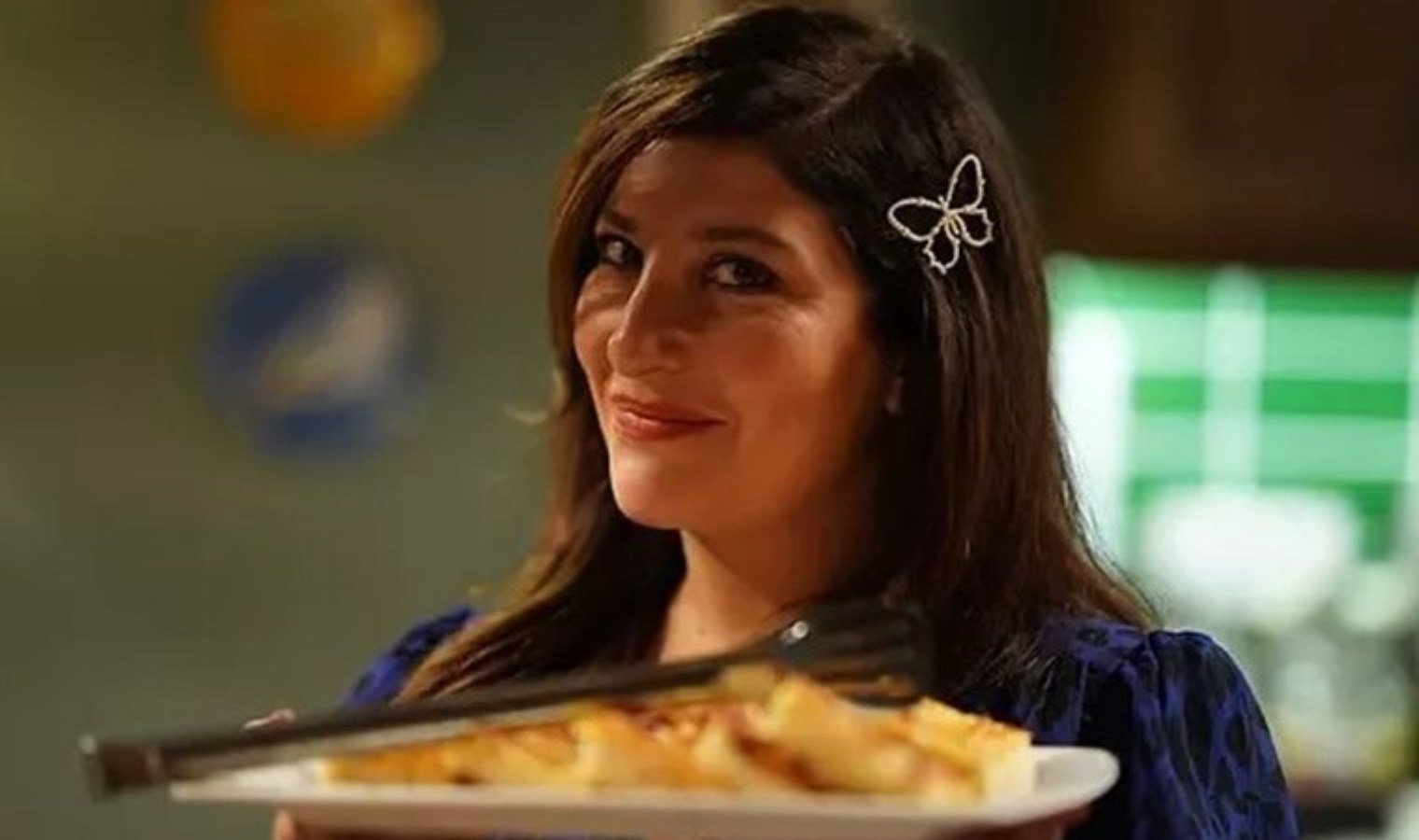 sebnem-bozoklunun-mucize-aynalar-filmi-hakkindaki-yorumlari-aH2GjHJw.jpg