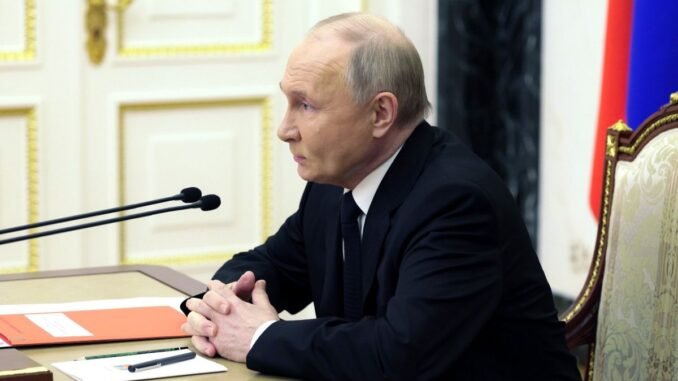 ukrayna-savasi-ingiltere-ve-abd-metal-yasagi-cin-moskovaya-askeri-parcalar-satiyor-rus-nufuz-t8N2PkBI.jpg