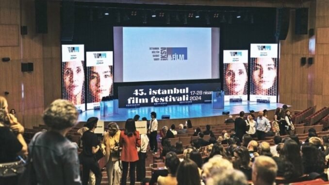 yesilcam-klasigi-hayallerim-askim-ve-sen-52SyDXnZ.jpg