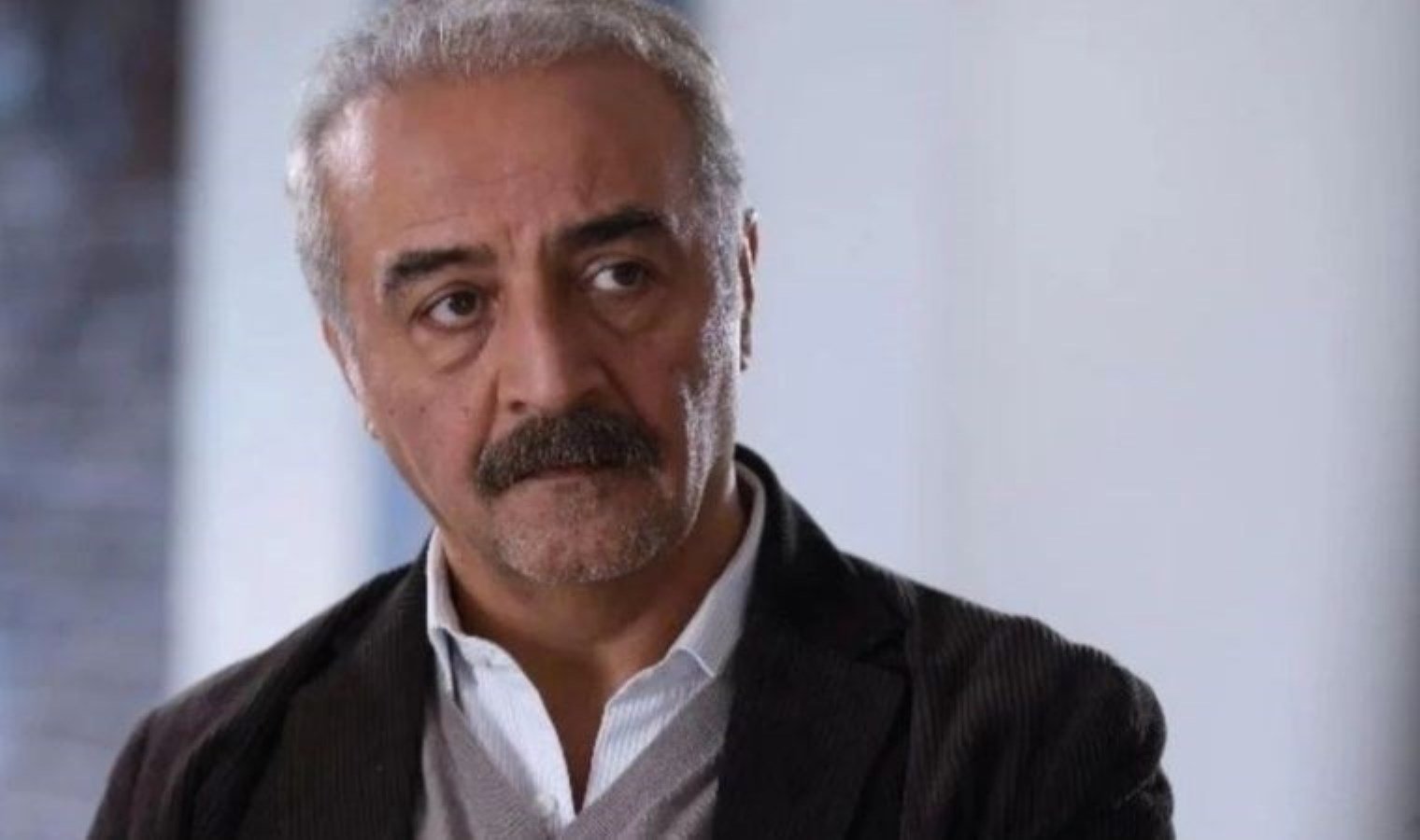 yilmaz-erdogan-ve-cansu-taskin-aski-elif-vurgundan-surpriz-paylasim-yYRy9hS4.jpg