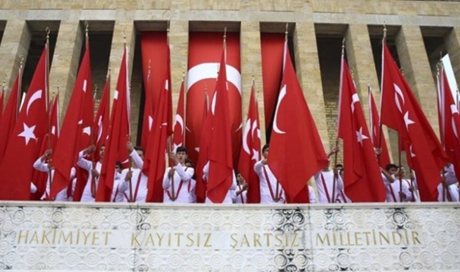 ataturkun-samsuna-cikisi-ve-19-mayisin-anlami-zIkXMxeP.jpg