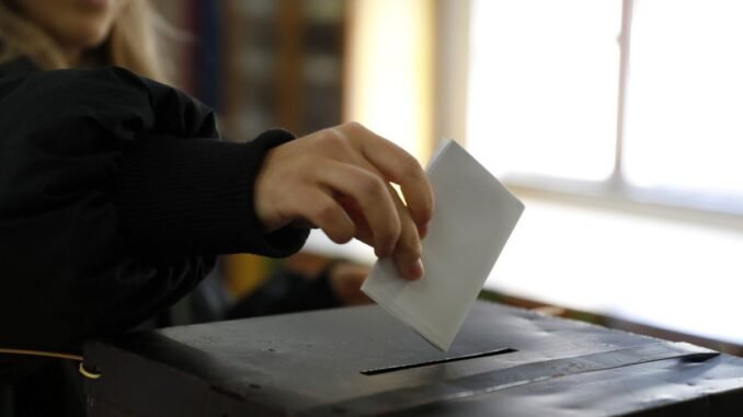 cekimserlik-ve-abnin-cehaleti-portekizin-avrupa-secimlerini-test-edecek-6q9DInTD.jpg