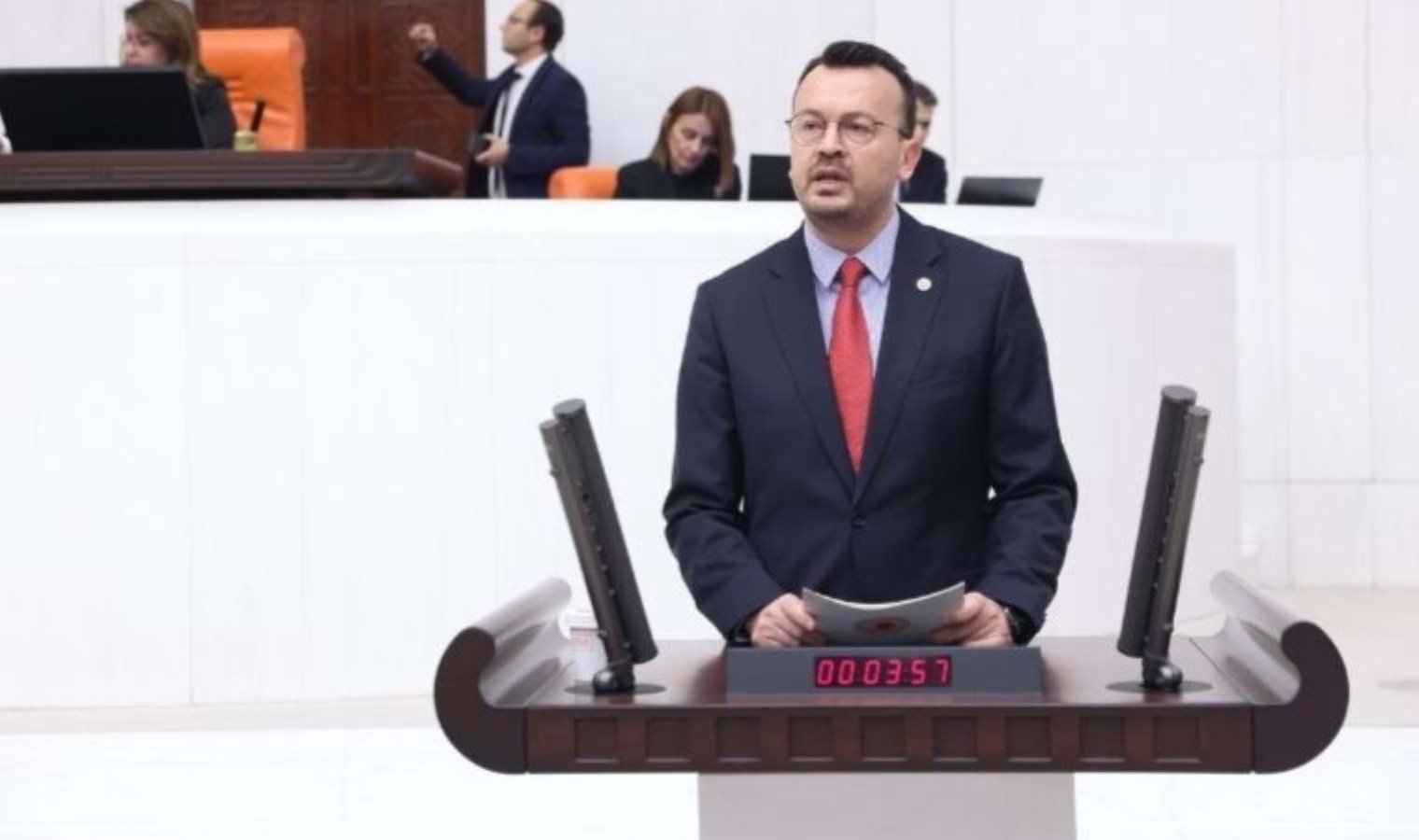 chp-milletvekili-seref-arpaci-31-mart-2024-secim-sonuclari-degerlendirmesi-WO1tGTAm.jpg