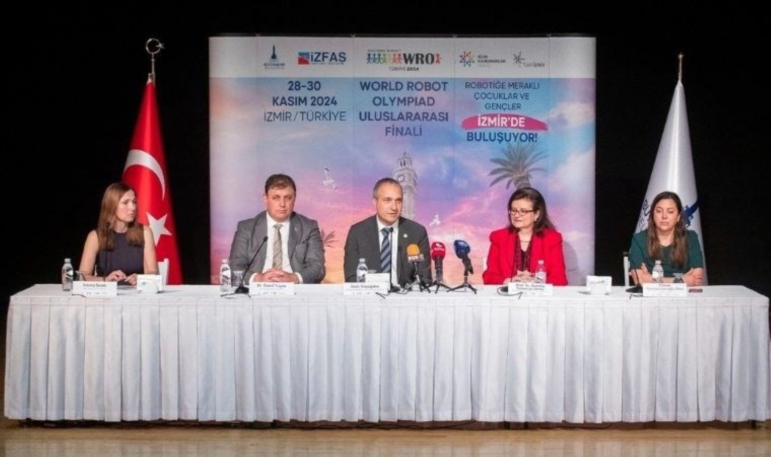 dunya-robot-olimpiyati-uluslararasi-finali-izmirde-lNLRvKOn.jpg