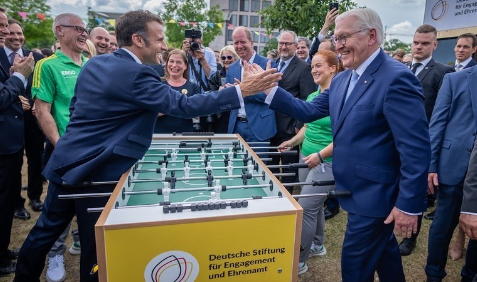 fransa-cumhurbaskani-macron-berlinde-alman-mevkidasi-steinmeier-ile-bulustu-wSWDexXE.jpg fransa-cumhurbaskani-macron-berlinde-alman-mevkidasi-steinmeier-ile-bulustu-wSWDexXE.jpg
