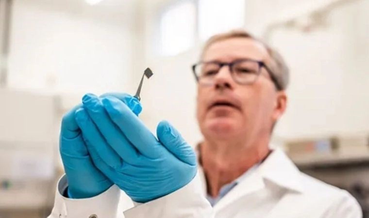 goldene-grafenin-yaldizli-kuzeni-a46UvrT5.jpeg goldene-grafenin-yaldizli-kuzeni-a46UvrT5.jpeg