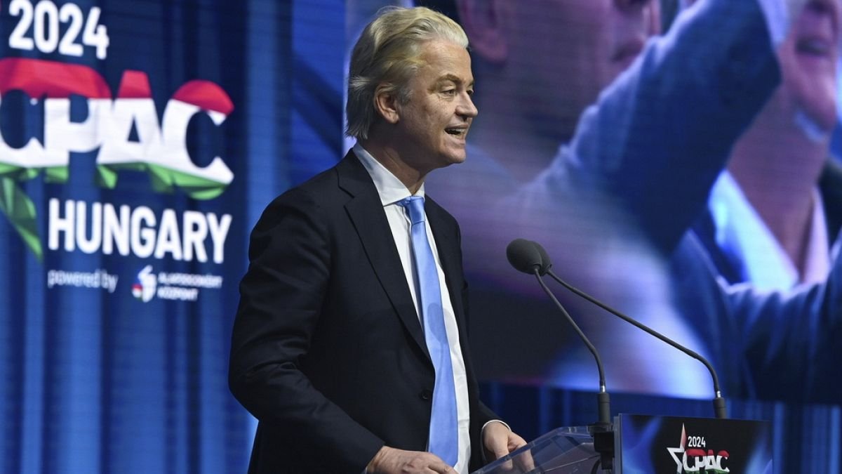 hollanda-hukumeti-dort-partili-koalisyon-anlasmasinin-ardindan-keskin-bir-sekilde-saga-sapti-RuGSGmLn.jpg hollanda-hukumeti-dort-partili-koalisyon-anlasmasinin-ardindan-keskin-bir-sekilde-saga-sapti-RuGSGmLn.jpg