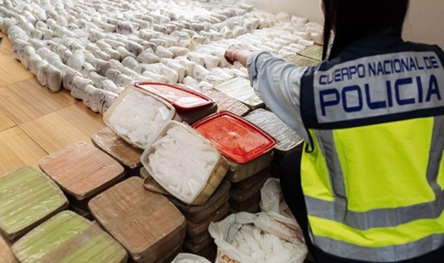 ispanya-ulusal-polisi-sinaloa-karteli-uyelerini-tutukladi-Cr57QK5k.jpg