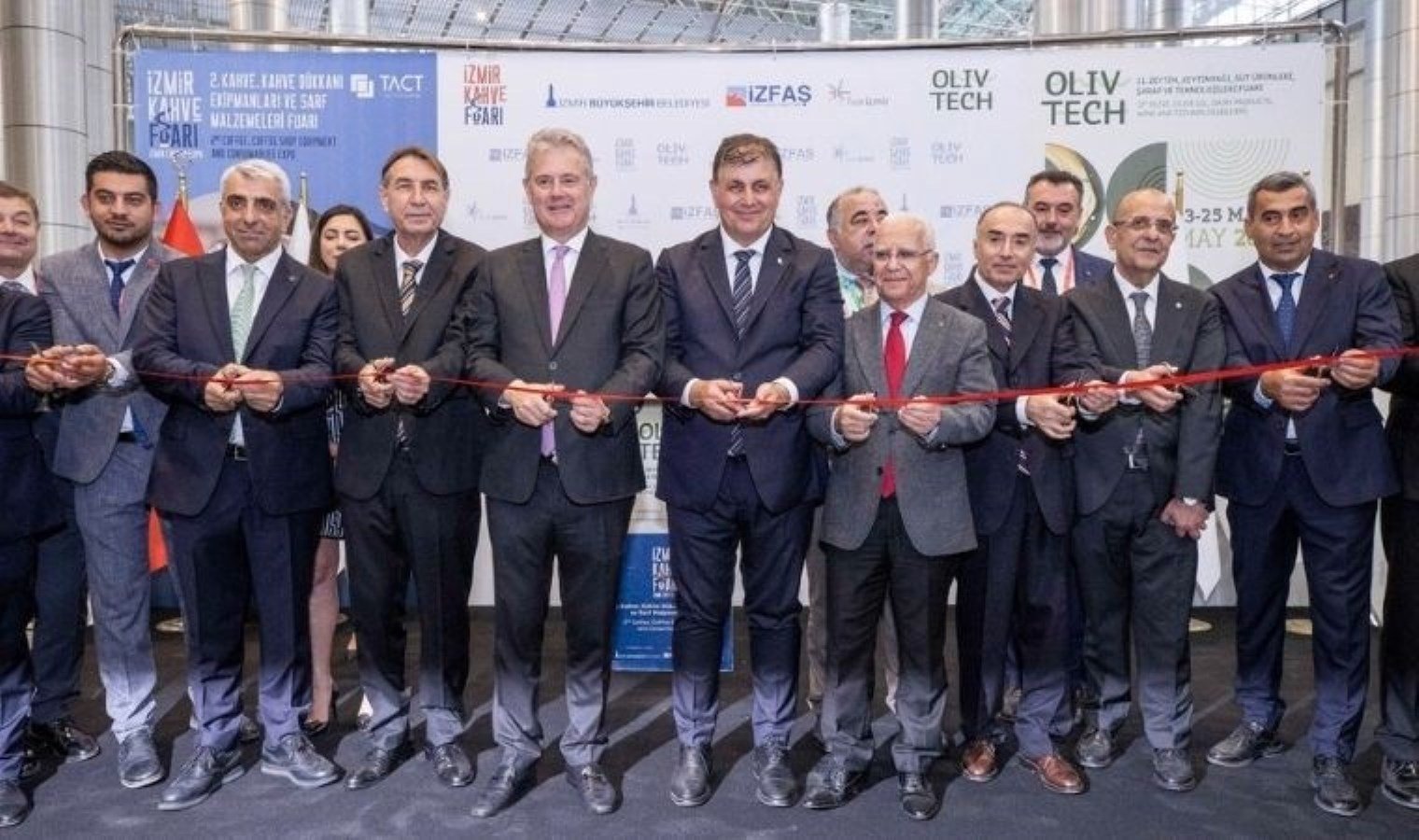 izmirde-zeytin-ve-kahve-fuarlari-katilimcilar-acilislar-ve-gelecek-planlar-djDr9OlV.jpg