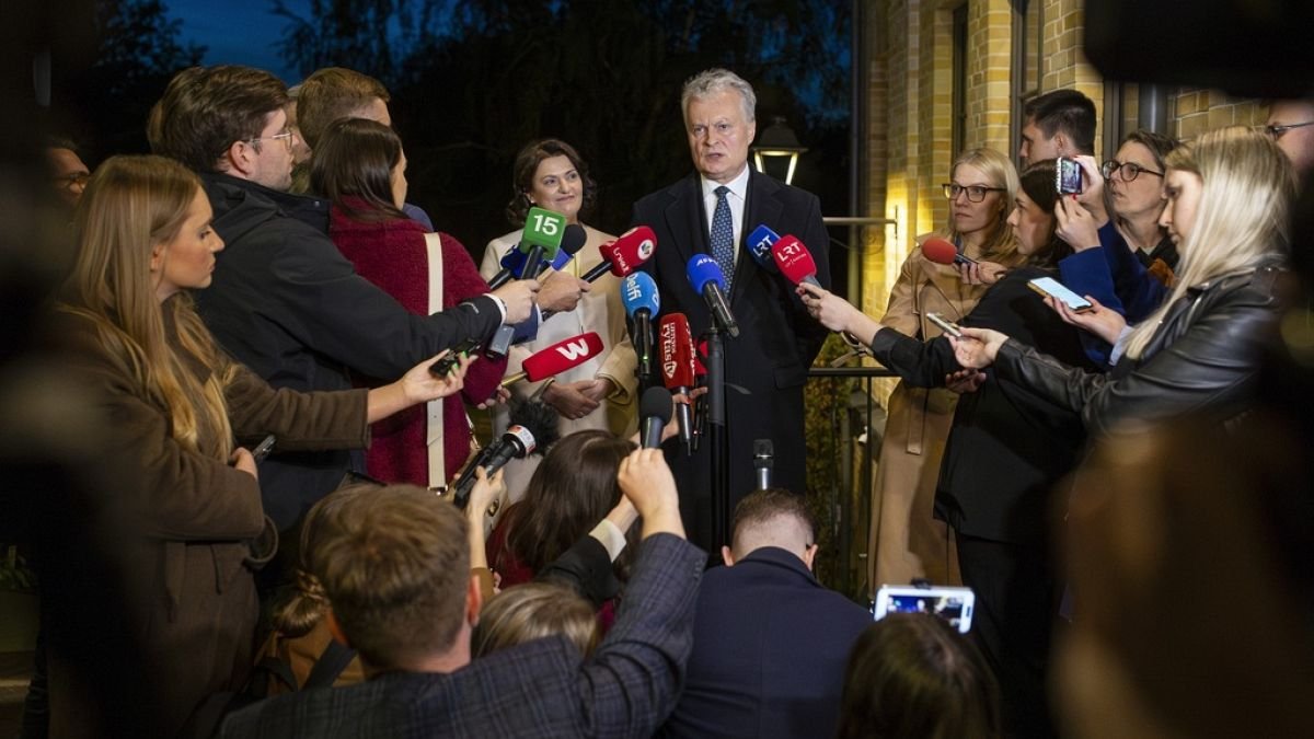 litvanyada-cumhurbaskaninin-liderliginde-cumhurbaskanligi-ikinci-tur-yarisi-yapilacak-jLEbVc1G.jpg