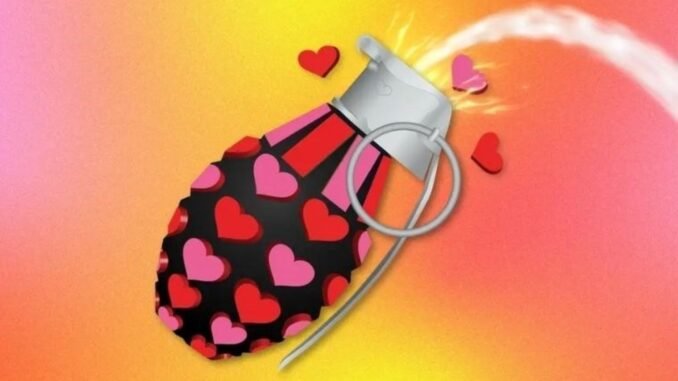 love-bombing-iliskilerde-bir-manipulasyon-taktigi-IuKnDw5a.jpg