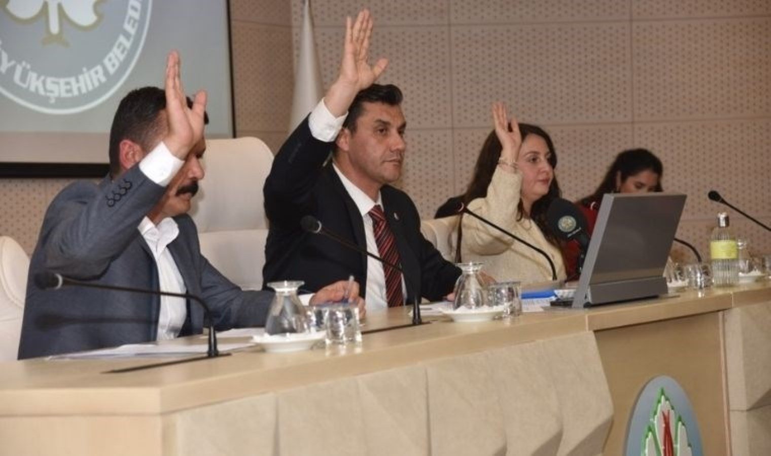 manisa-buyuksehir-belediye-meclisi-karari-D3Pm3ZgM.jpg manisa-buyuksehir-belediye-meclisi-karari-D3Pm3ZgM.jpg