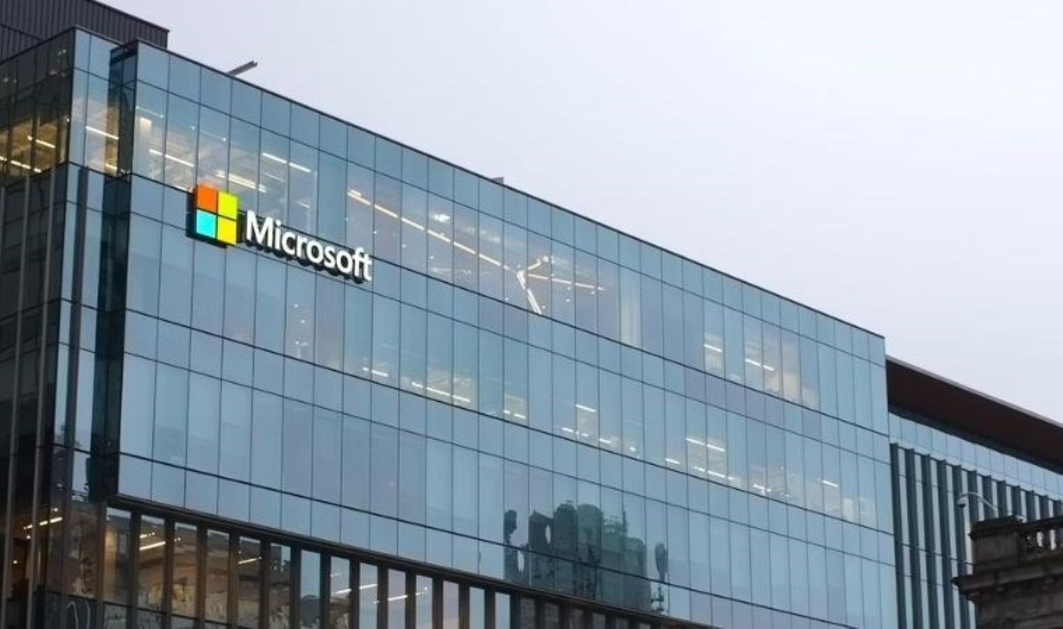 microsoftun-yapay-zeka-alanindaki-yenilikci-adimlari-Czi3ugC9.jpeg