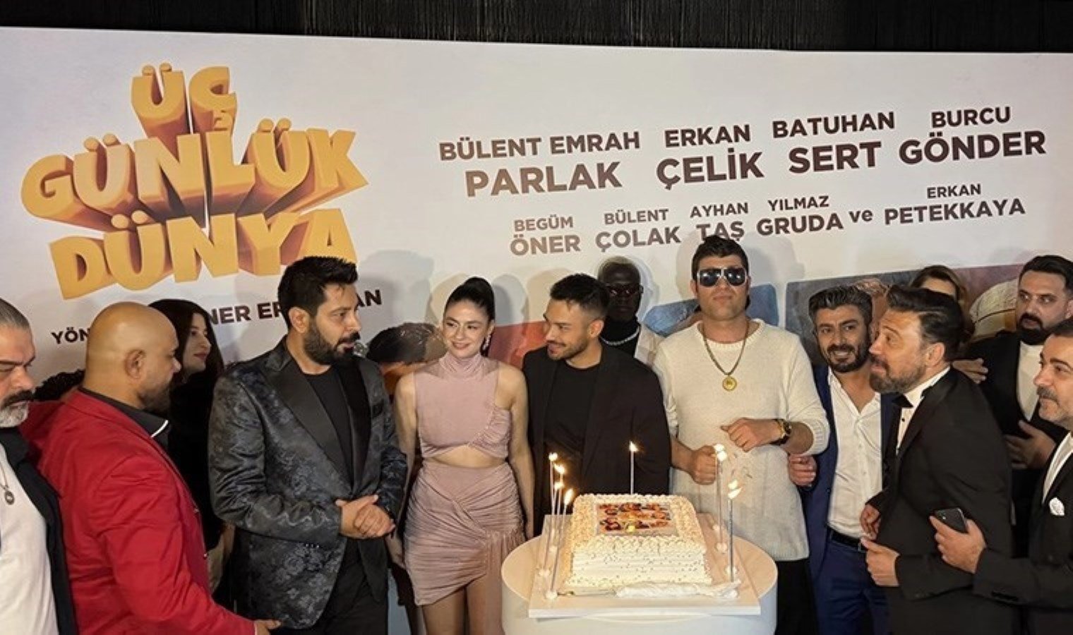 ozdilekpark-cinetimeda-gerceklesen-gala-heyecani-IUUzCO23.jpg