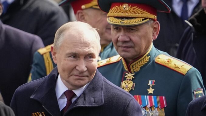 putin-sergei-shoiguyu-ulusal-guvenlik-konseyi-sekreterligine-atadi-FpnltrXk.jpg